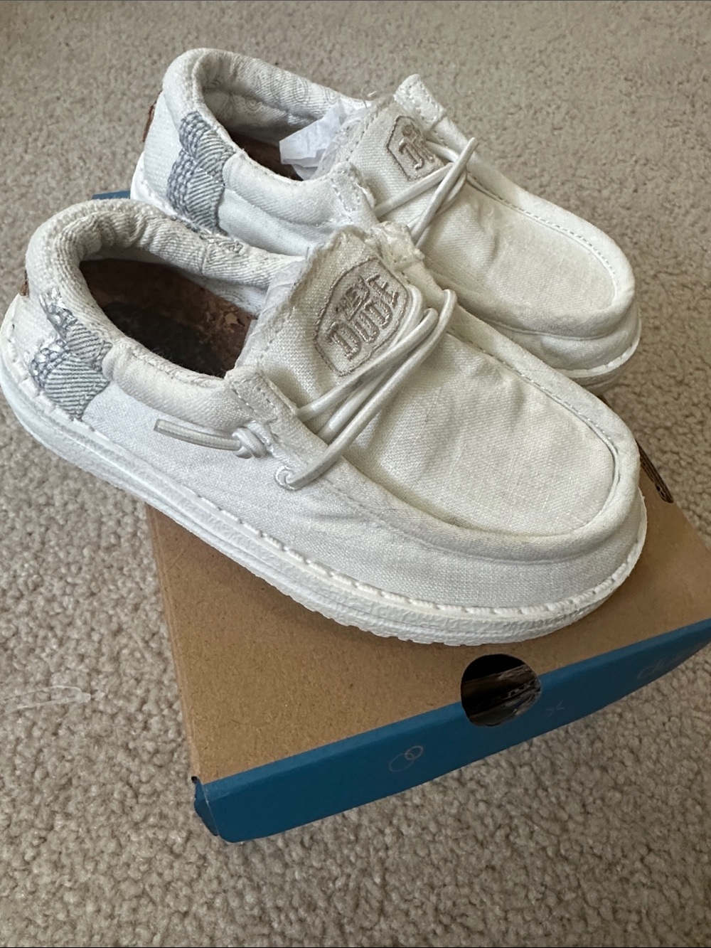 Toddler Hey Dude Linen Slip-On Shoes in Off-White with Gray Heel Stitch